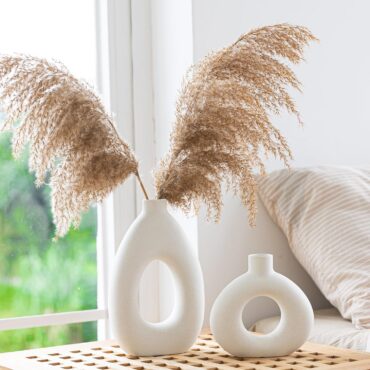 White Ceramic Donut Vase Set for Modern Home Decor